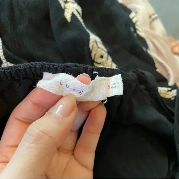 Lush Dress - Picture 9 of 10